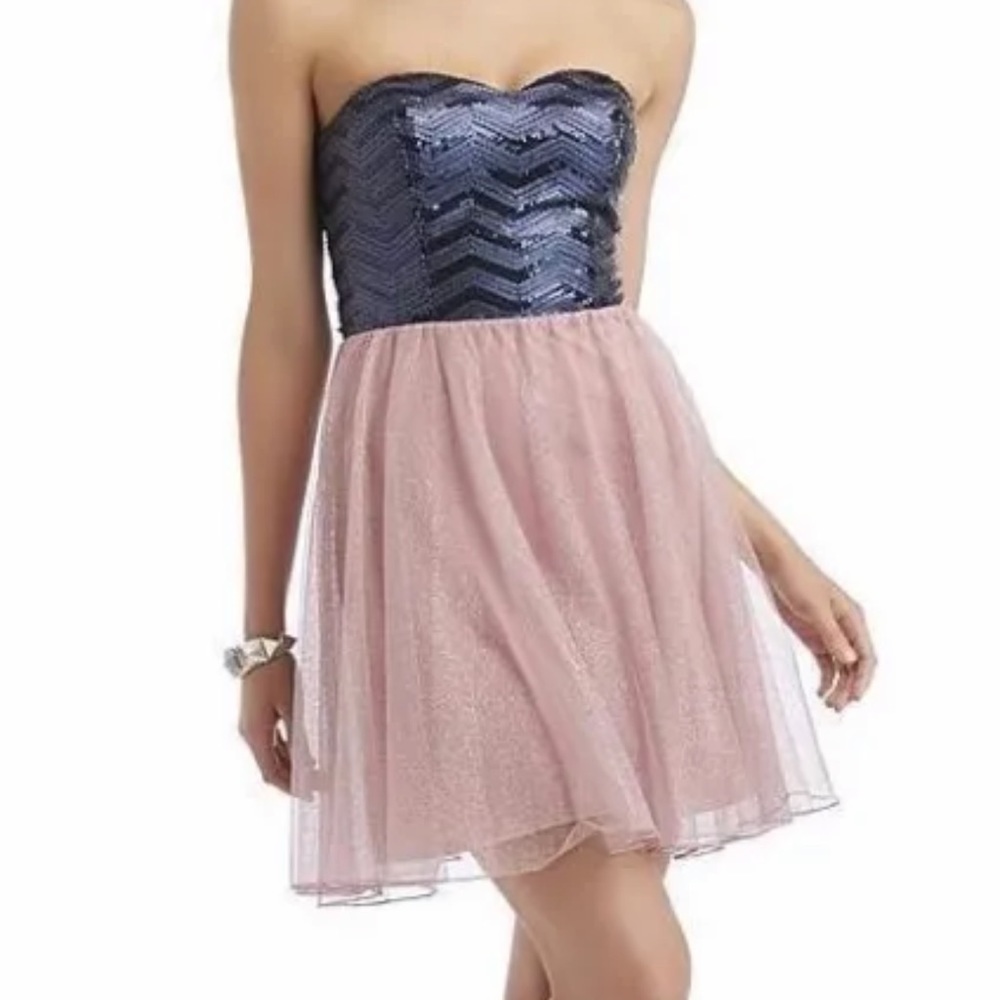 NWT Strapless Bongo Party Dress Navy Chevron Sequin/Pink Mauve-Size 3